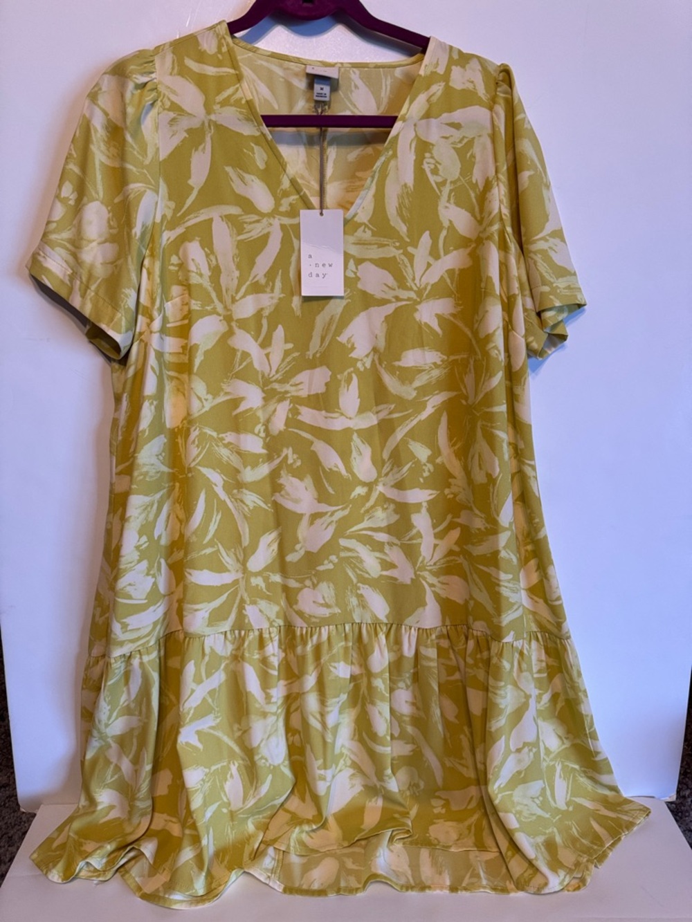 a new day Yellow Floral V-Neck Short Sleeve Tunic Dress